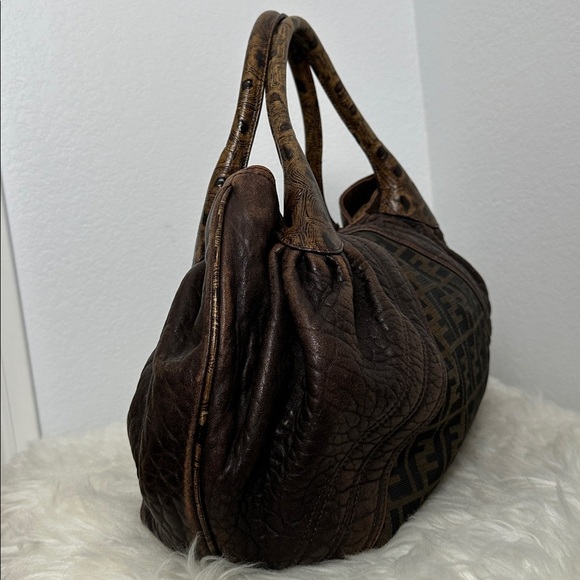 💯Authentic Fendi Zucca FF Spy Handbag🍀 - Picture 6 of 17